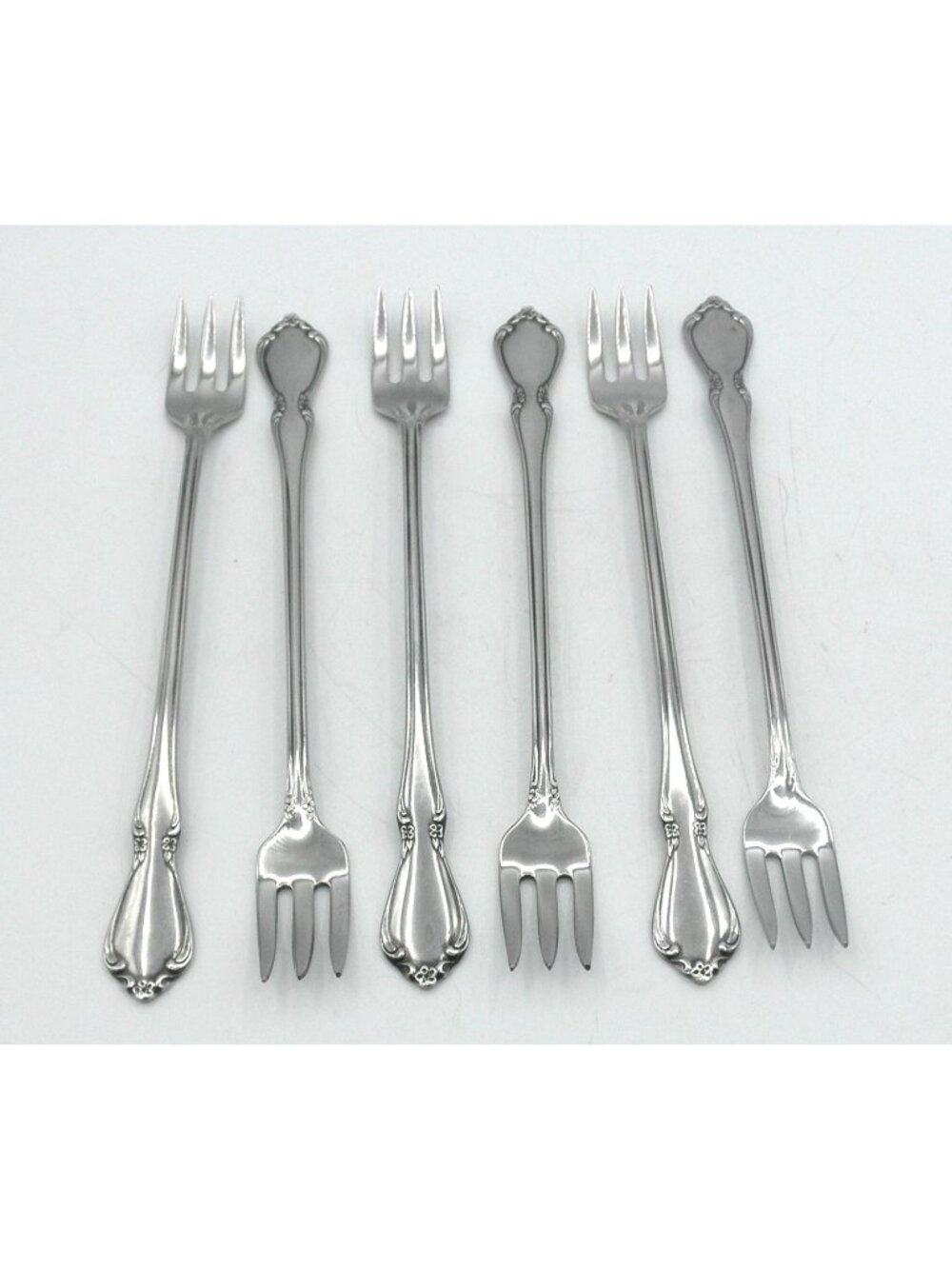 Chateau Stainless (glossy) Oneida 8-1/2 Inch Casserole Spoons Set of 4 OHSCHAT